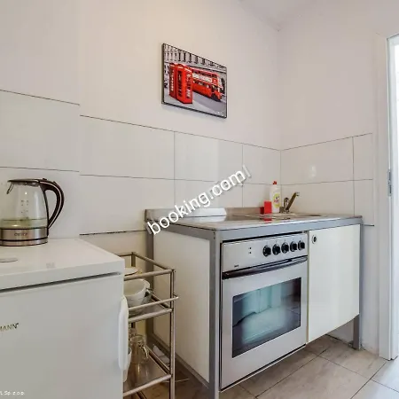 Apartament Hirschberg Pp * Еленя-Гура